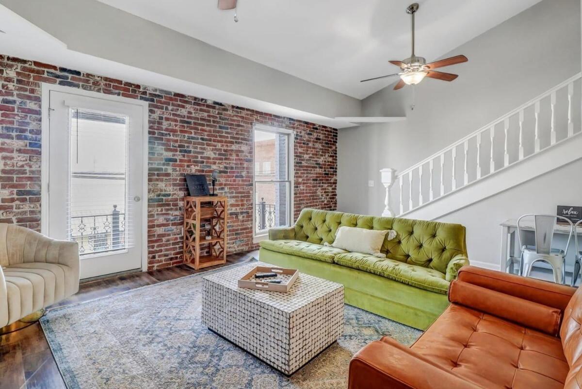 Appartement Eagle'S Landing Loft-Downtown Above Bull & Barrel à Statesboro Extérieur photo